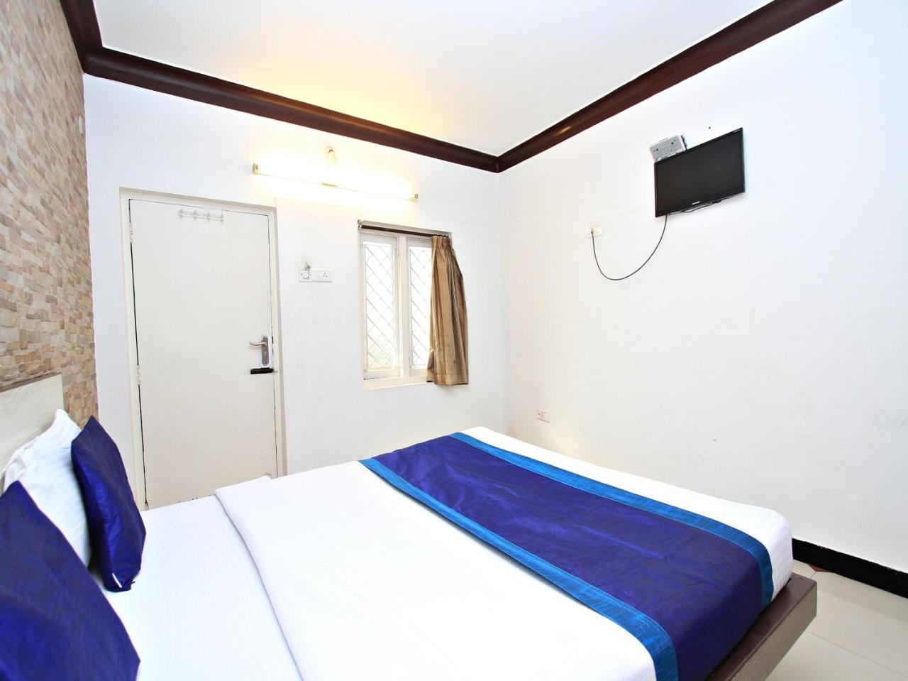 Hotel Pratham International Ooty Esterno foto